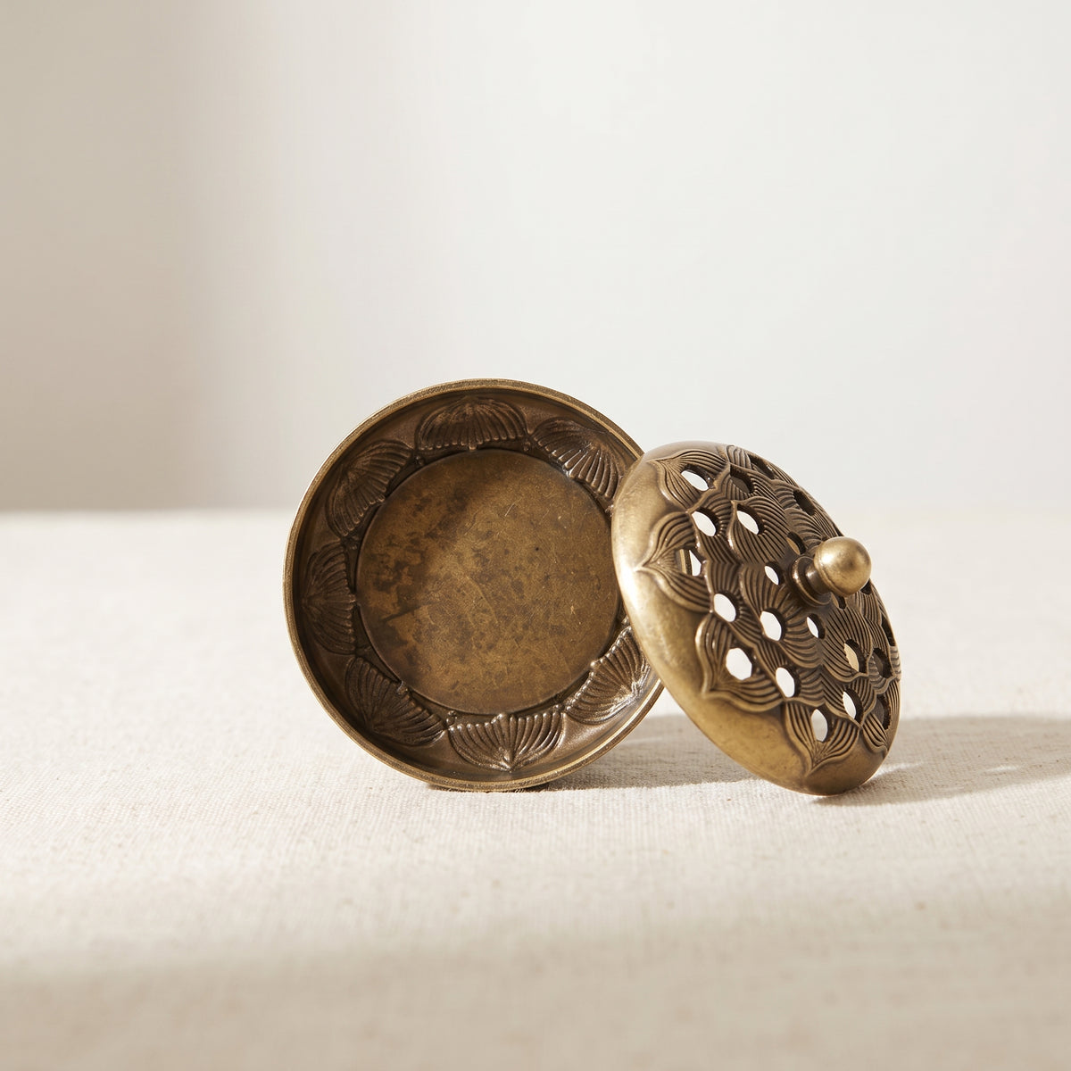 Mini Lotus Incense Burner - Ancient Gold