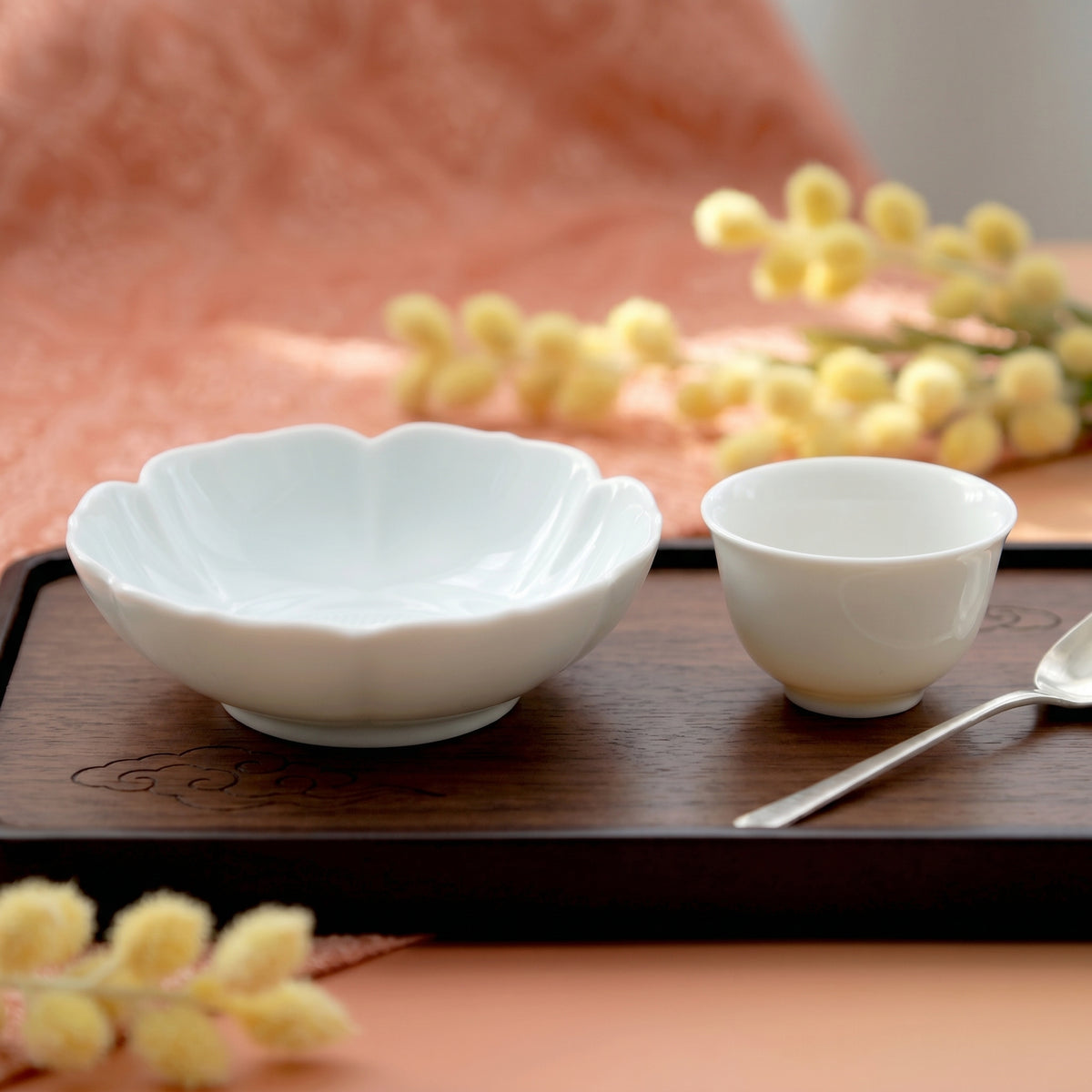 Fine mesh tea strainer porcelain | Peony